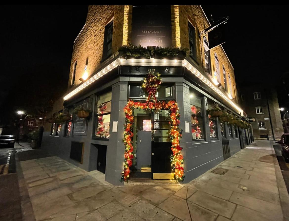 Dockers Inn London Exterior photo